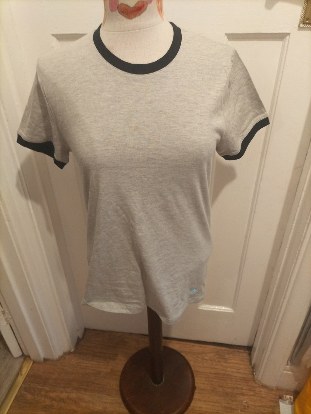 Mens Penguin Size Small Grey Short Sleeved Pyjama Top