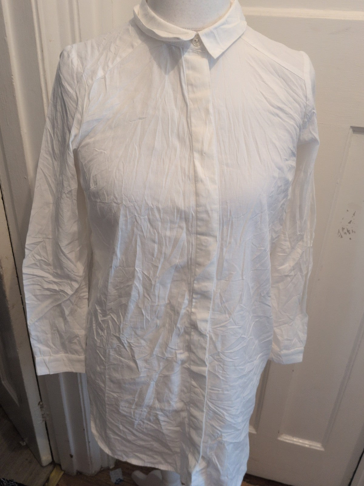 ASOS 8 White Long Sleeve Button Shirt Dress