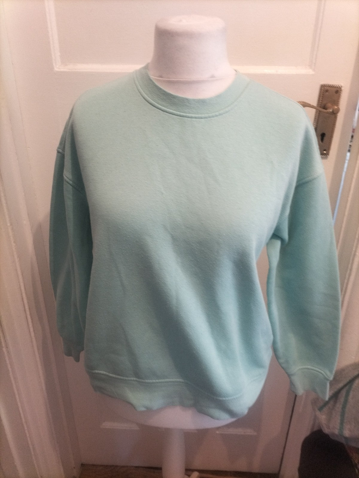 Ladies Primark Size 10-12 Aqua Long Sleeved Pullover Jumper Round Neck