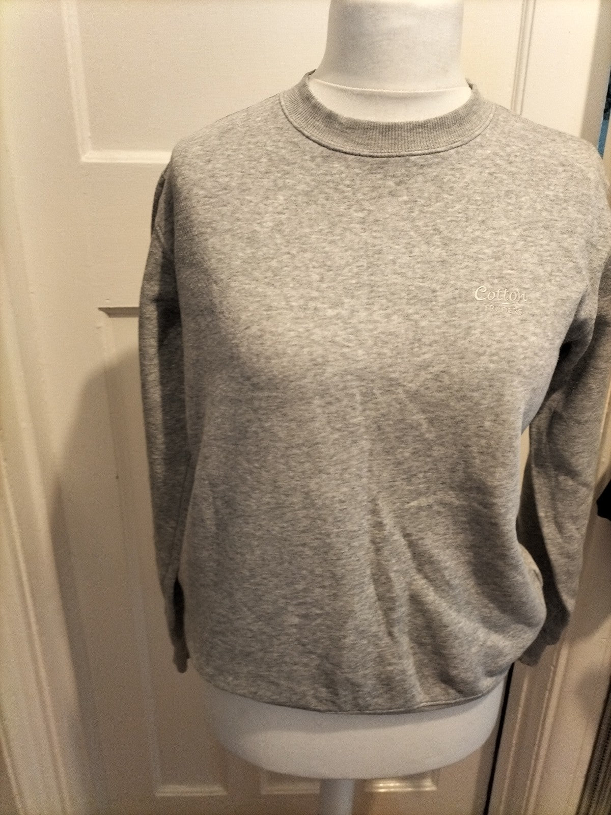 Ladies Cotton Traders Size Small Grey Long Sleeved Pullover Jumper