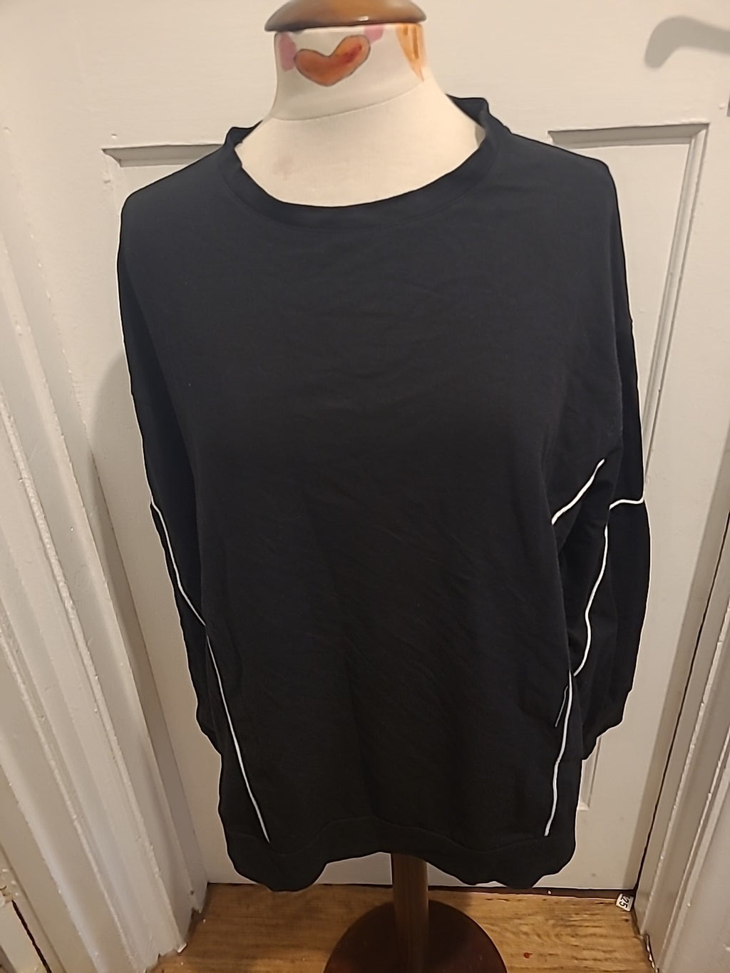 Mens Diverse Size Large Black Long Sleeve Top