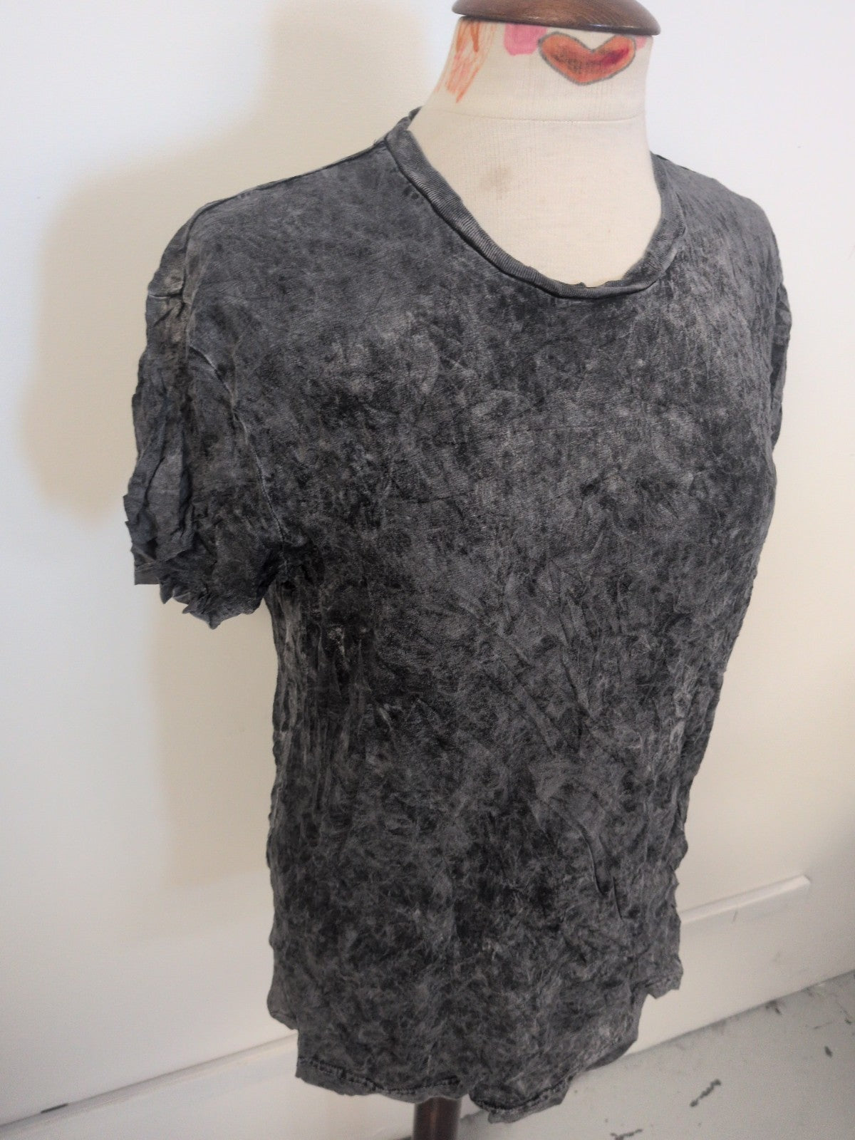 Ladies Size Medium Grey Dye Style Short Sleeve T-shirt