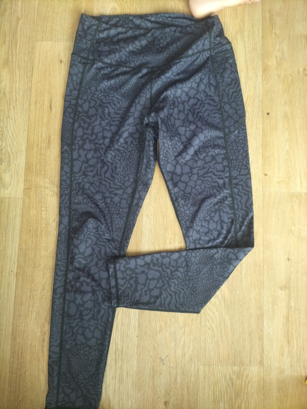 Ladies Size L Navy Two Tone Gym Leggings With Spandex