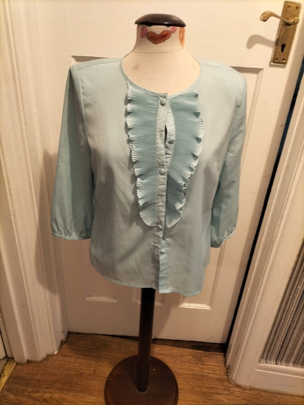 Ladies Eastex Size 12 Pale Turquoise Ruffle Short Sleeved Blouse