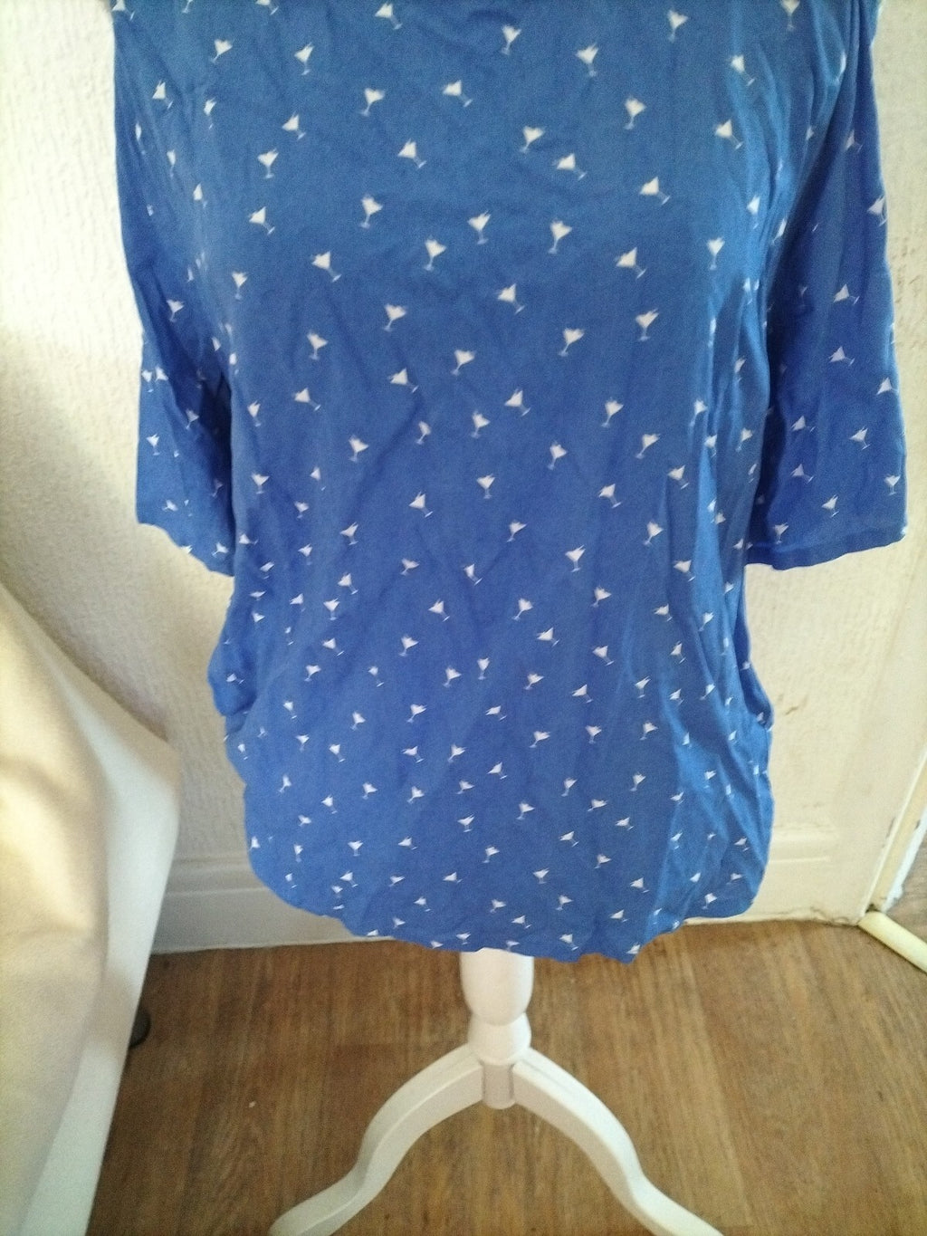 Ladies Sugarhill Size 14 Blue Open Shoulder Blouse