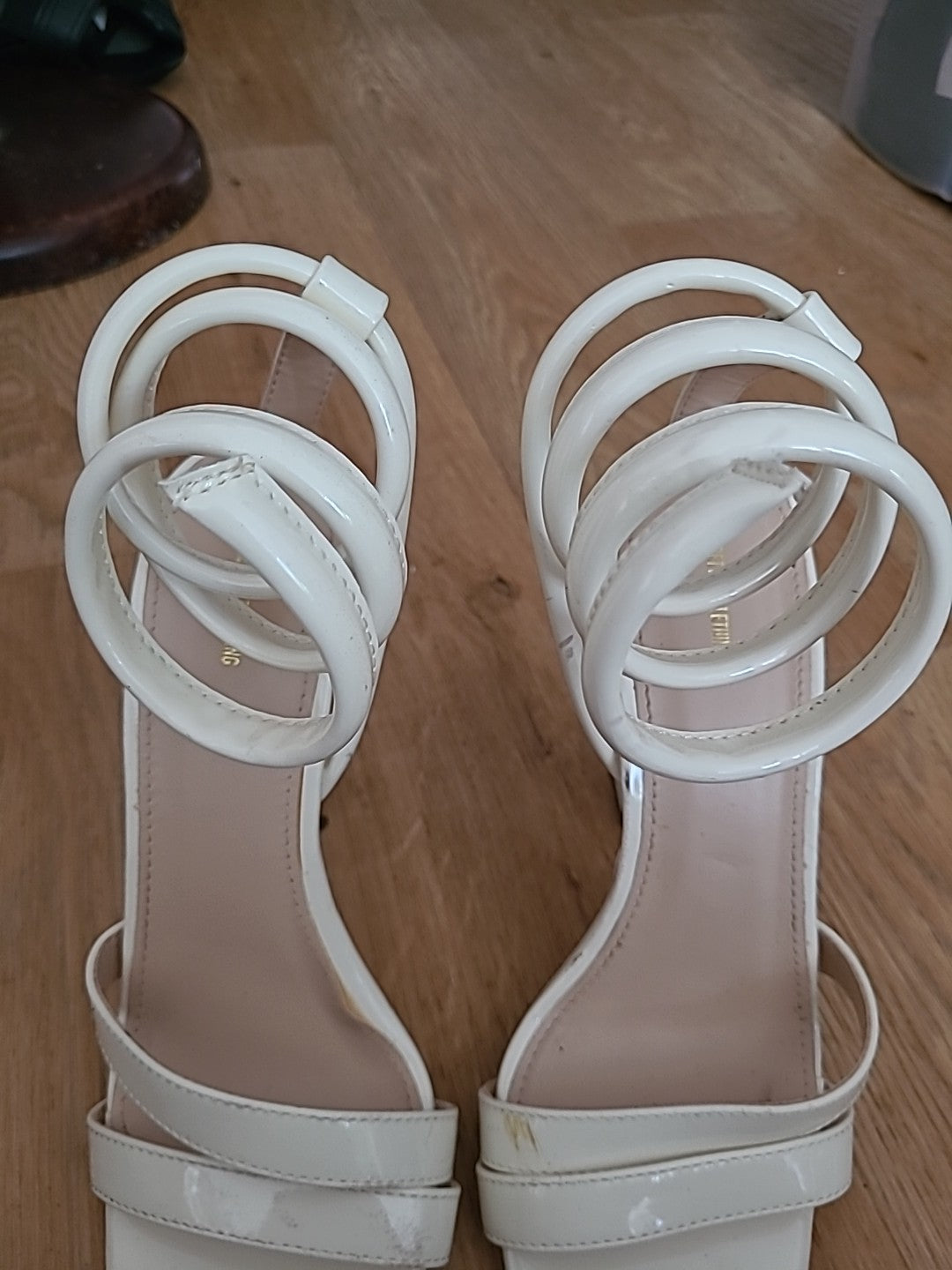 Ladies Prettylittlething Size 5 Uk Cream Open Toe Heel(Few Marks)