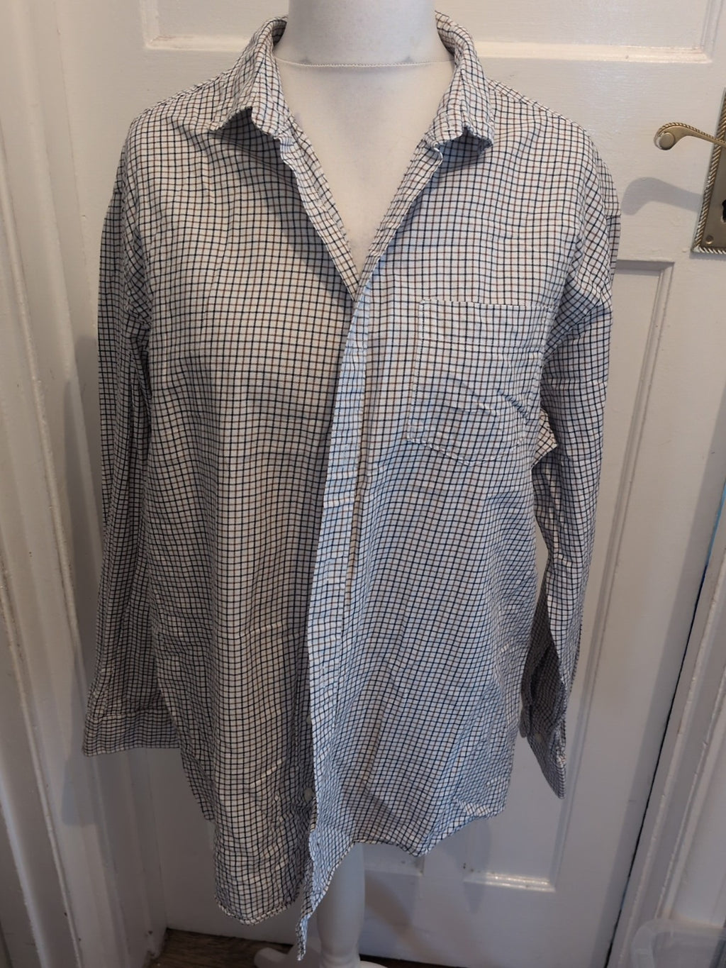 Tu XL White With Brown/Navy Check Long Sleeve Shirt