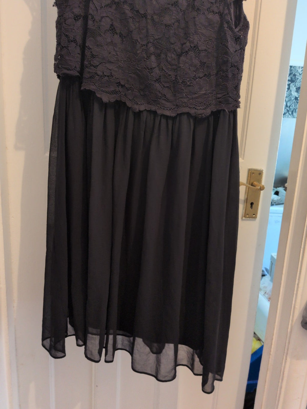 Papaya Maternity 16 Black Sleeveless Dress