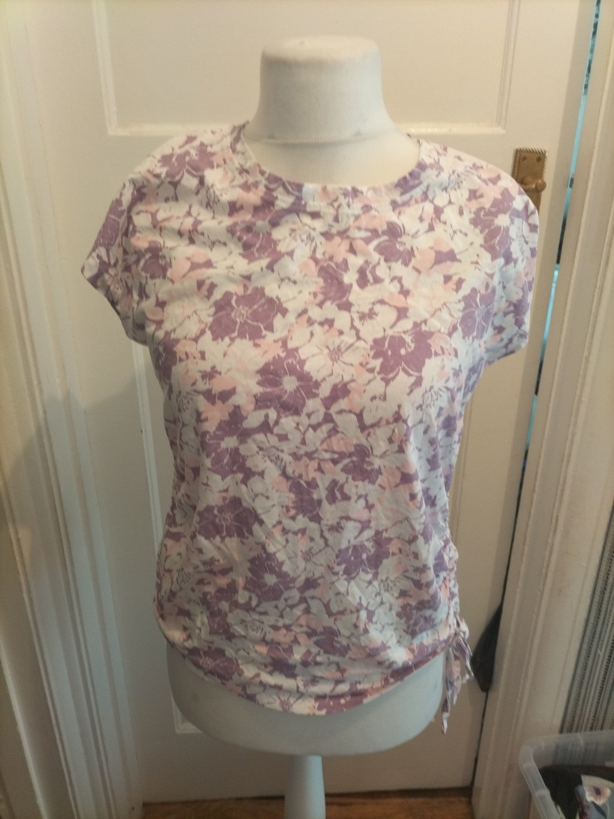 Beloved Large Purple/Pink/White Floral Short Sleeved T-shirt