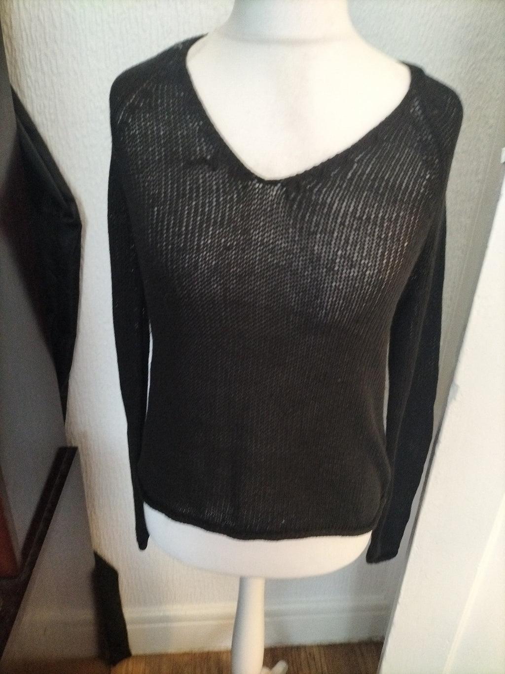 Ladies H&M Size Small Black Knit Jumper