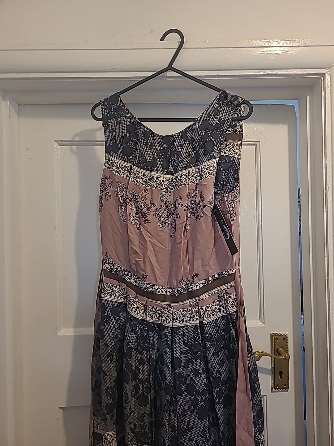 Ladies Blue Chameleon Size Medium Sleeveless Dress