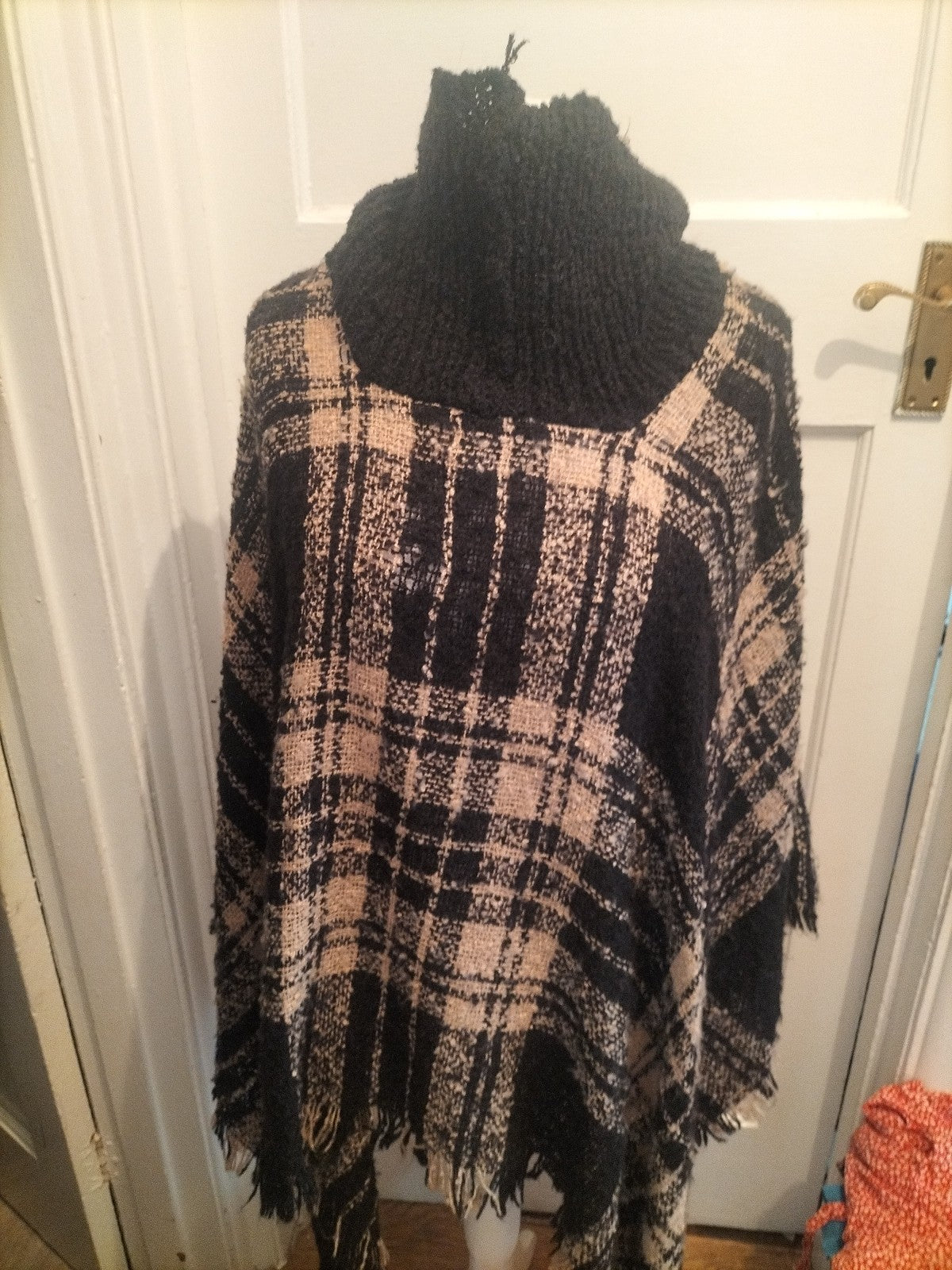 Wild Flower One Size Brown And Black Poncho