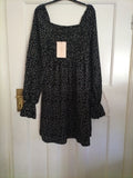 New With Tags Ladies Missguided 6 Polkadot Mid Sleeved Dress