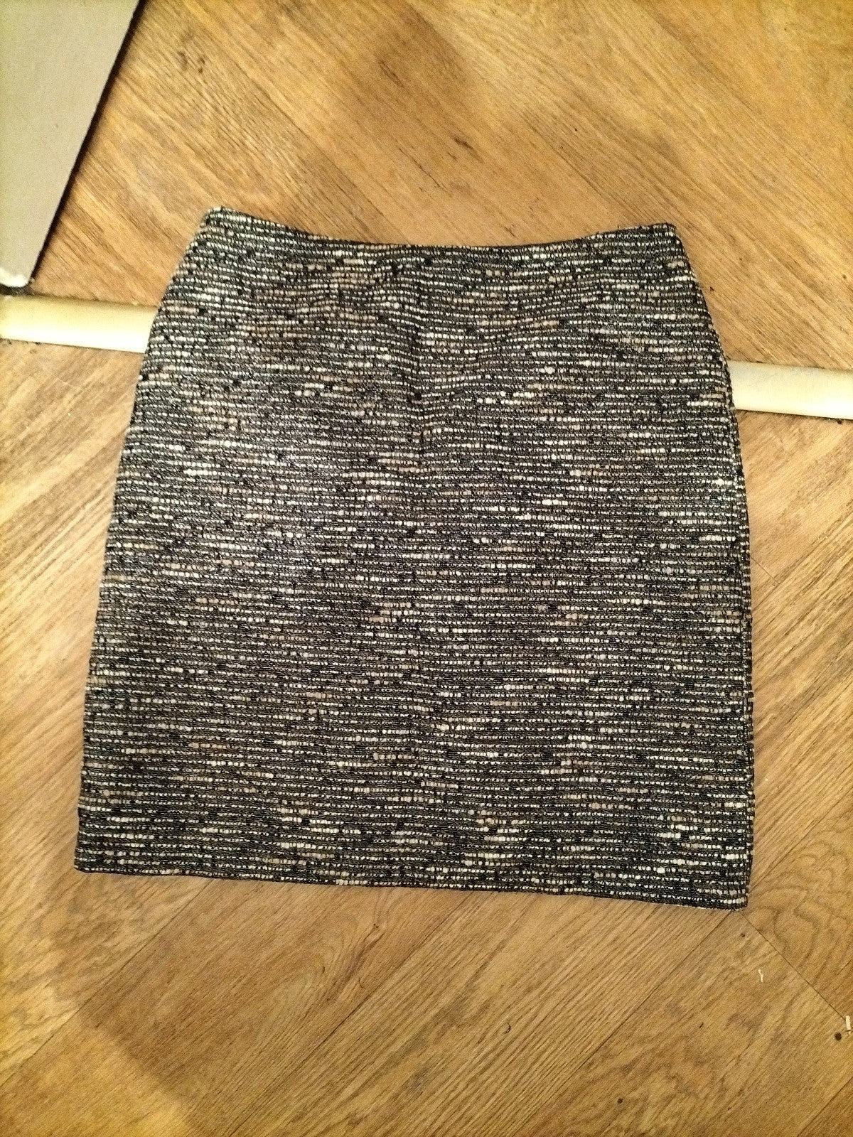 Ladies M&S Woman Size 10 Length 21 Inch Grey Fleck Lined Skirt