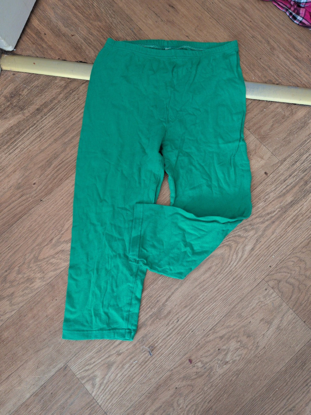 14 Green Crop Leggings