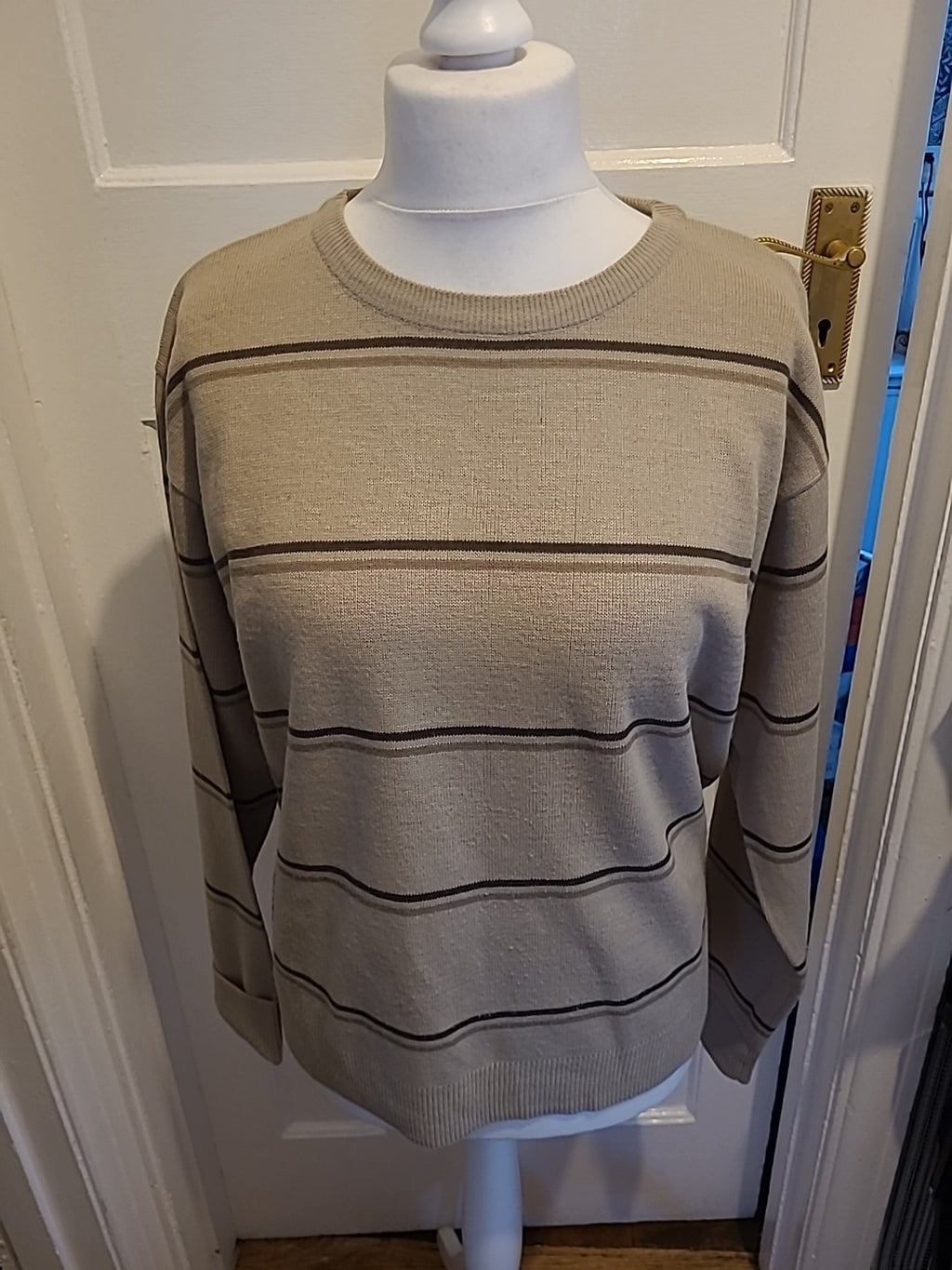 Mens Cutting Edge Size Large Beige Striped Jumper