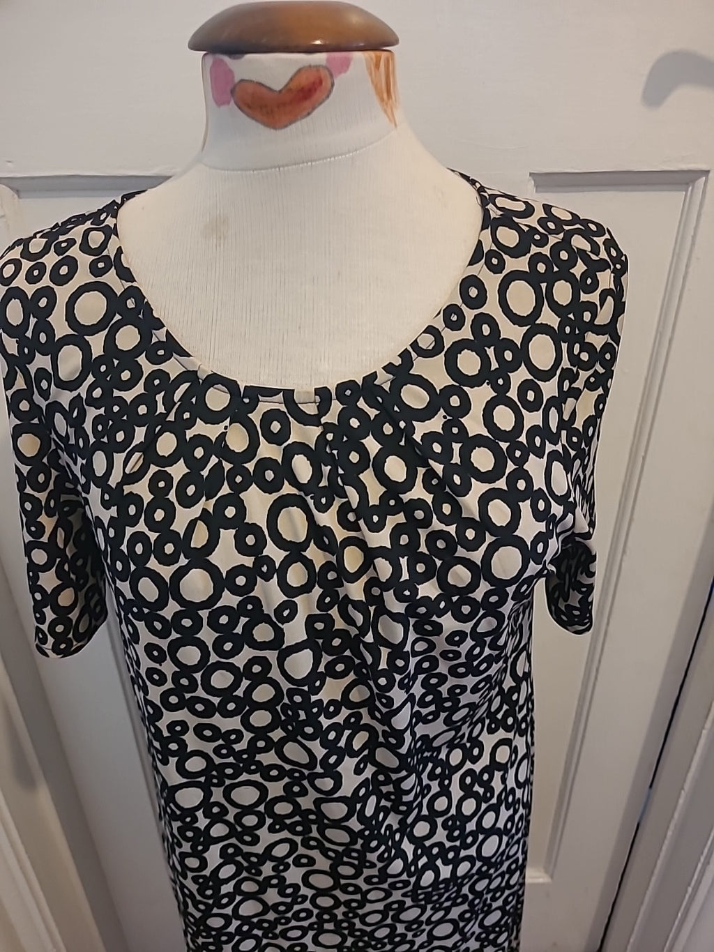 Ladies M+S Size 14 Light Brown Black Circle Design Short Sleeved Dress