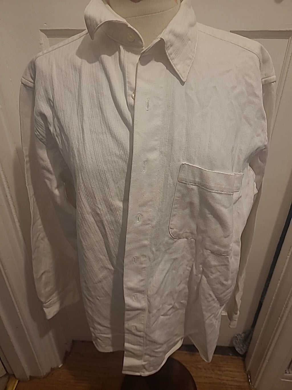 Mens Henry Fox Size Medium White Long Sleeve Shirt