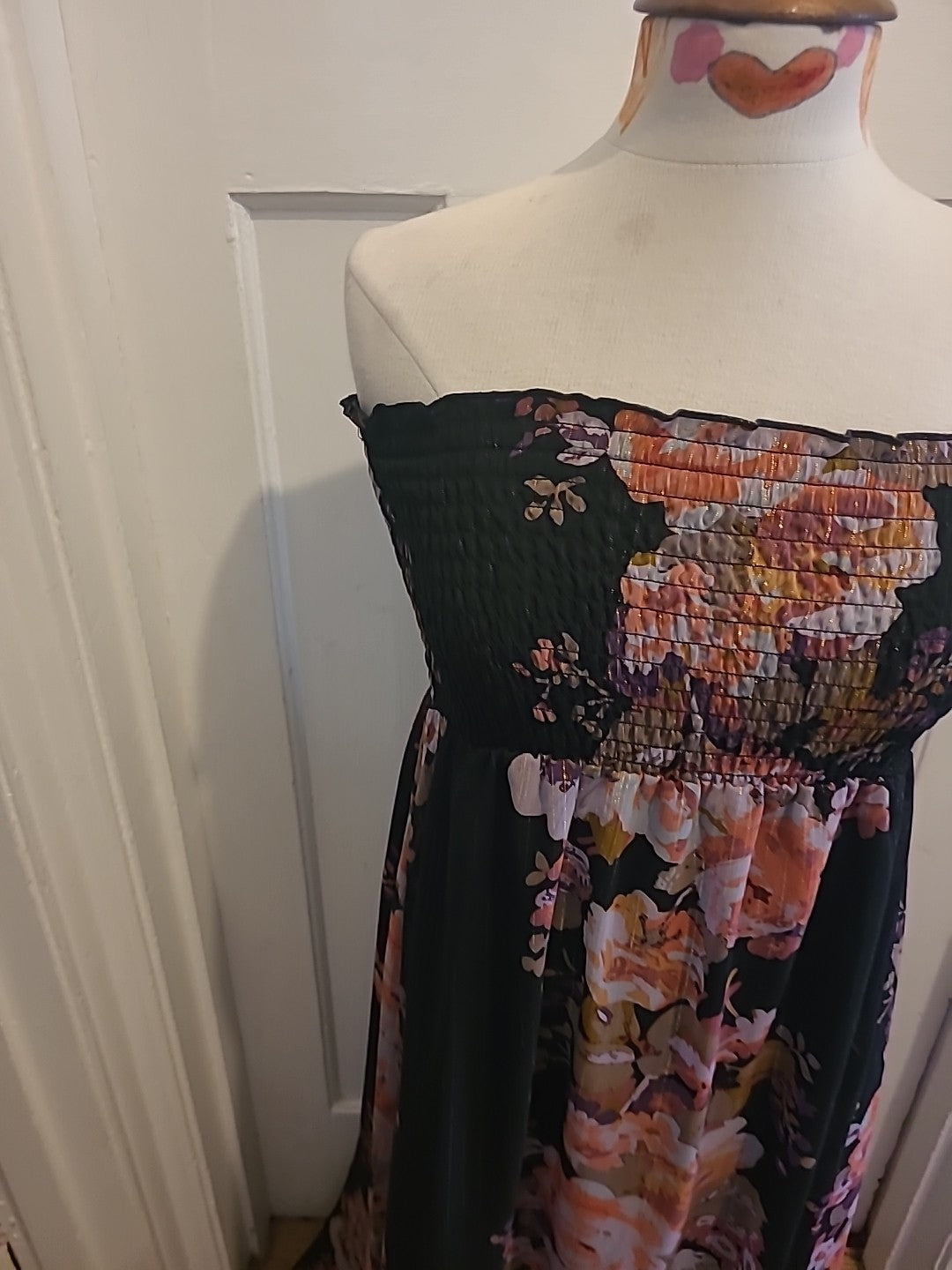 Ladies Miss Selfridge Size 10 Black Floral Elasticated Hem Sleeveless Strapless