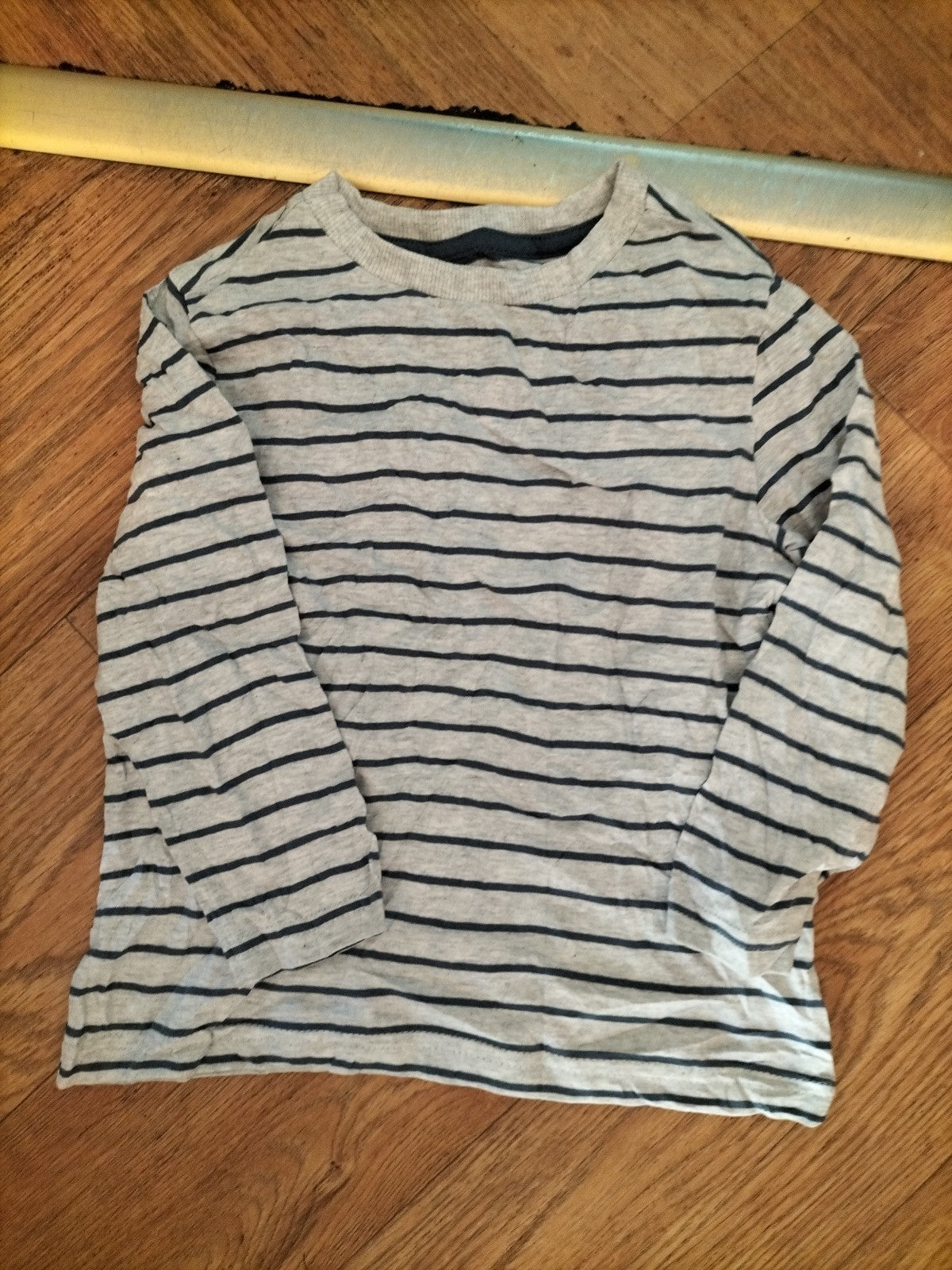 F&F 3-4 Years Grey Striped T-shirt