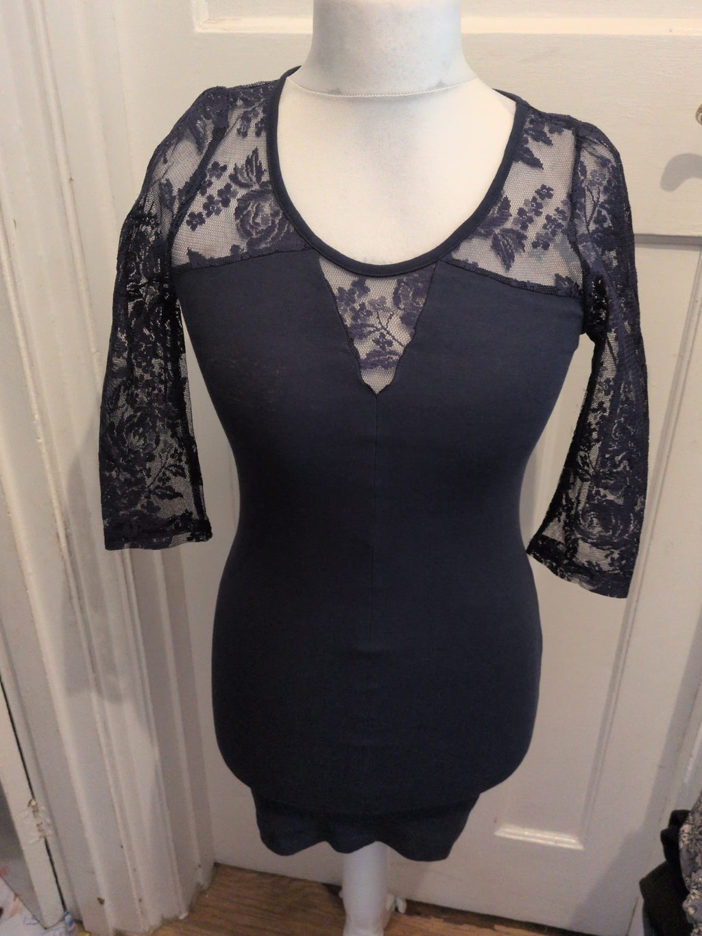 Ladies Vero Moda Small Navy With Lace Sleeve Short Dress
