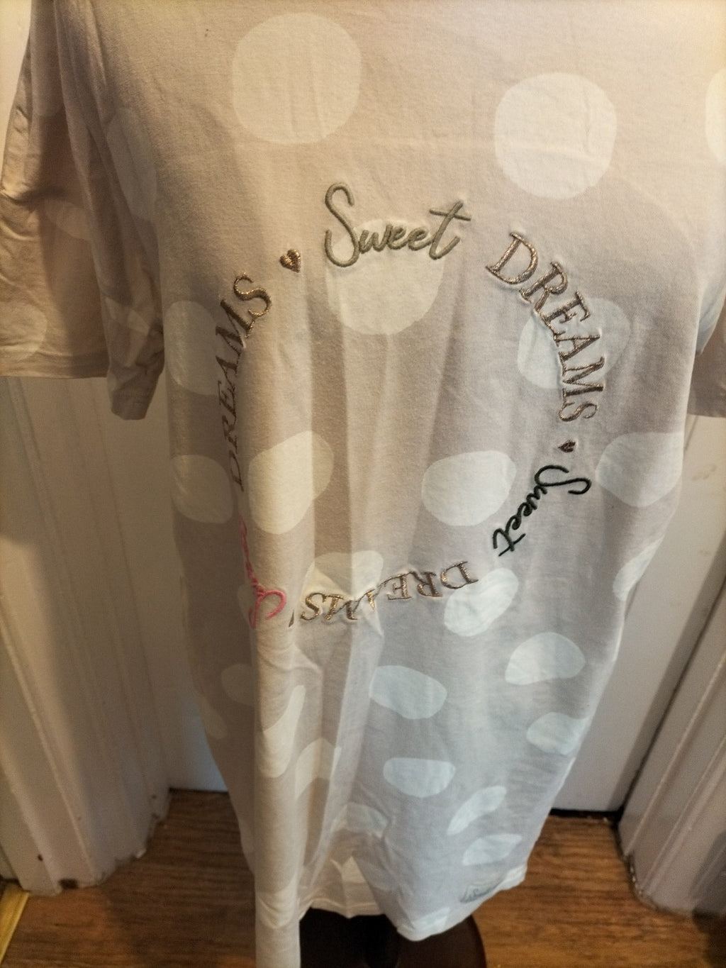 Ladies Nutmeg Size 8-10 Beige "Sweet Dreams" Nighty