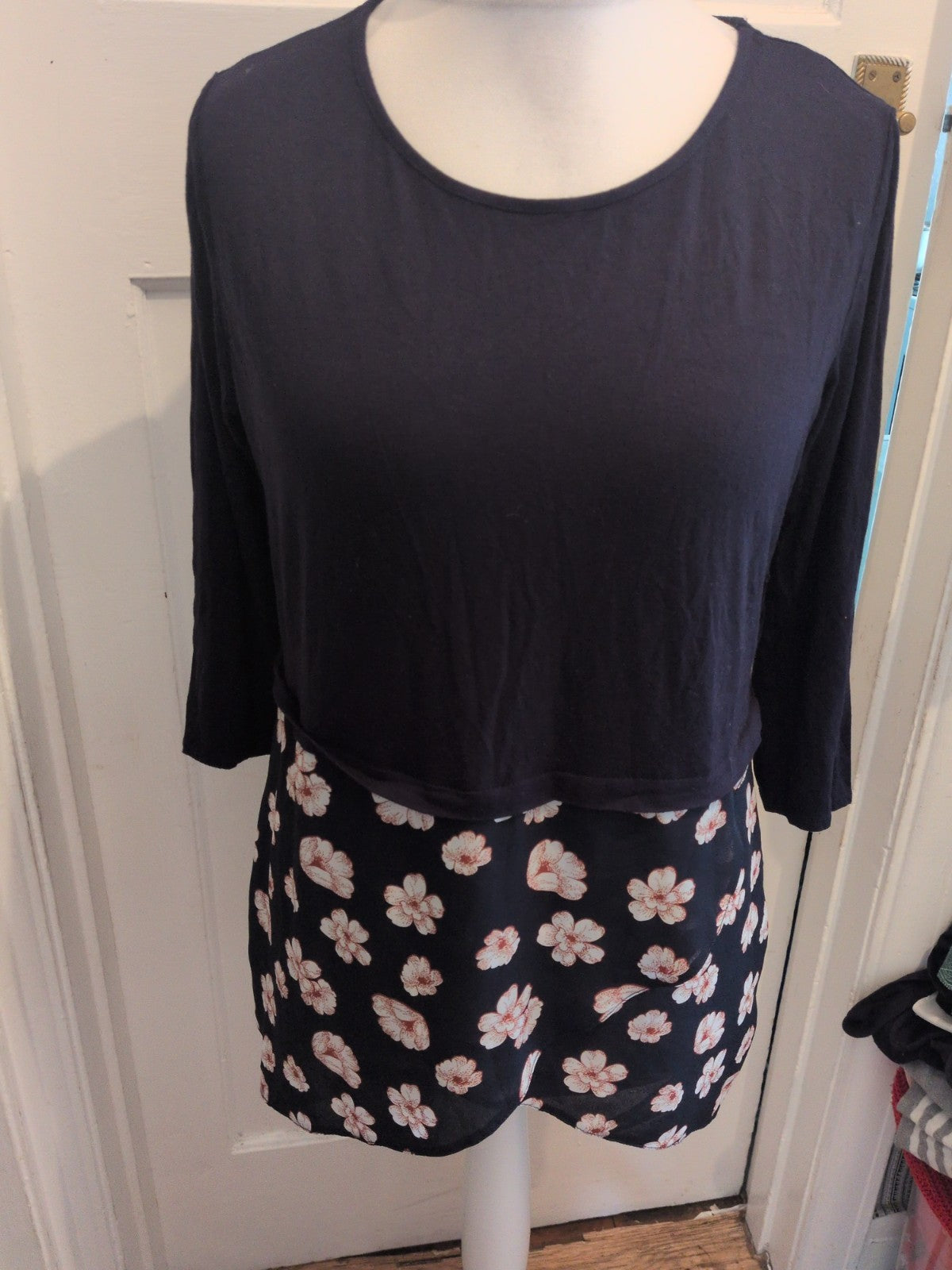 Tu 14 Navy With Flowers Half Sleeve Blouse