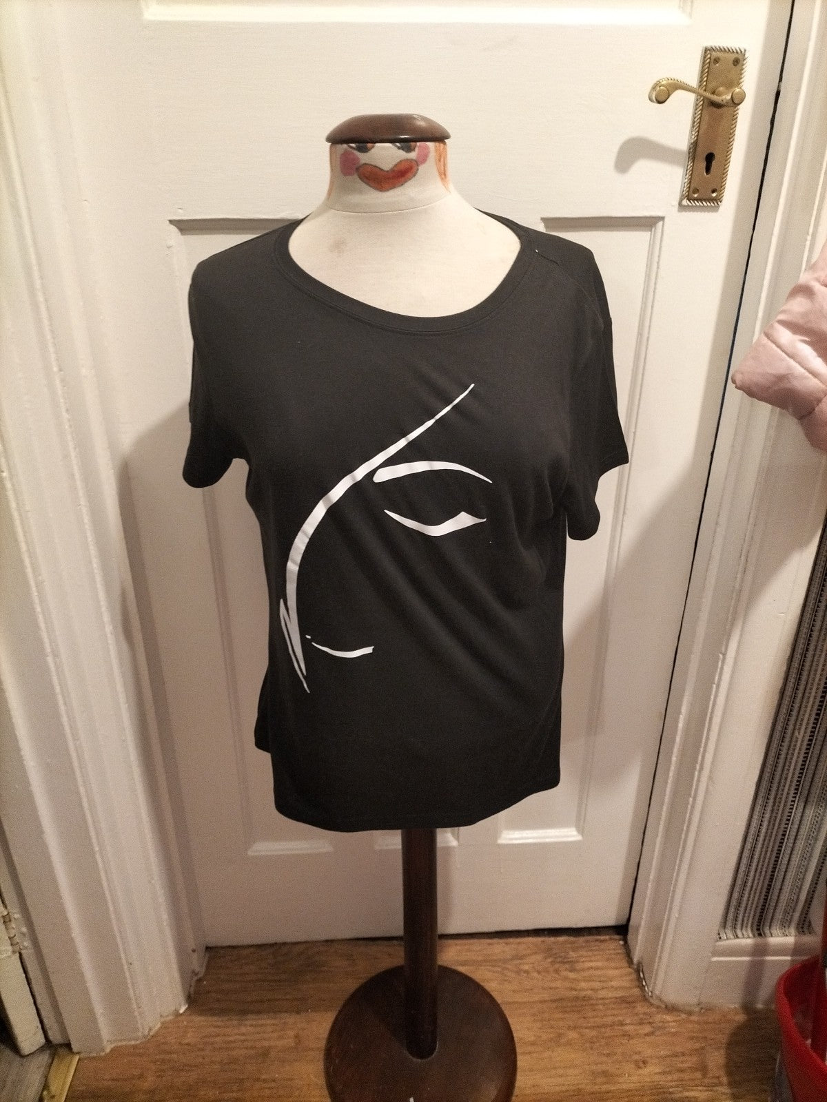 Ladies Shein Size Large Black Polyester Printed Tshirt