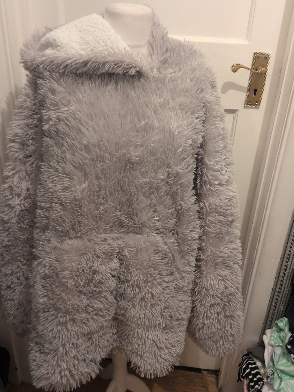 OHS One Size Fleece Lined Grey Fluffy Hooded Jumper