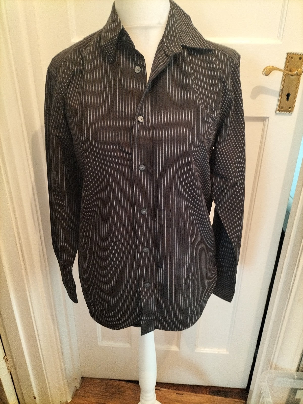 Mens Autograph Size Small Black Striped Long Sleeved Shirt