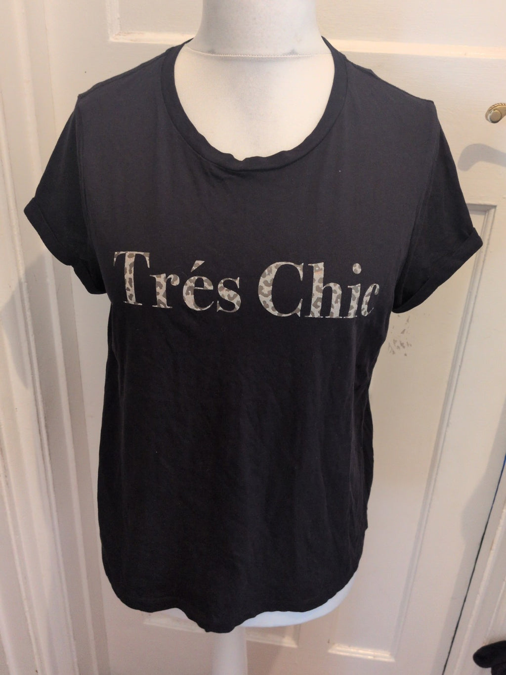 Tu 14 Black Short Sleeve T-shirt With Print On Front