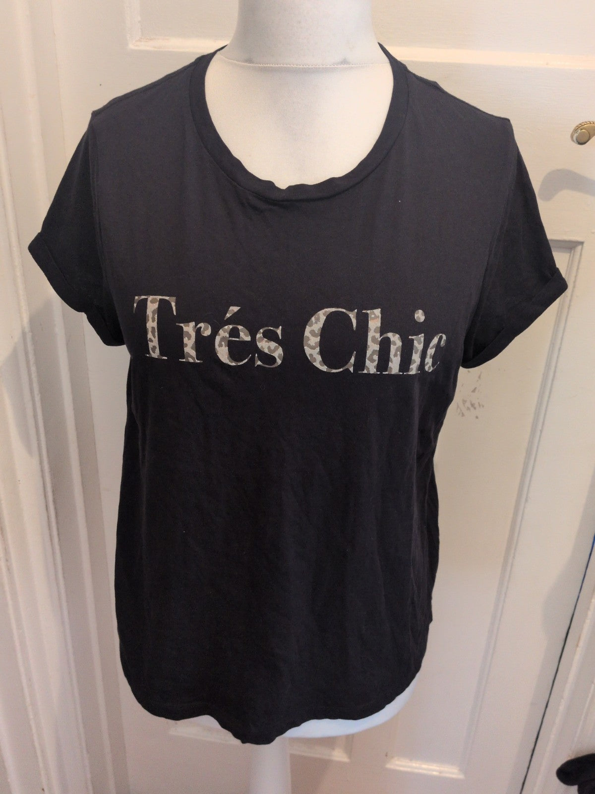 Tu 14 Black Short Sleeve T-shirt With Print On Front