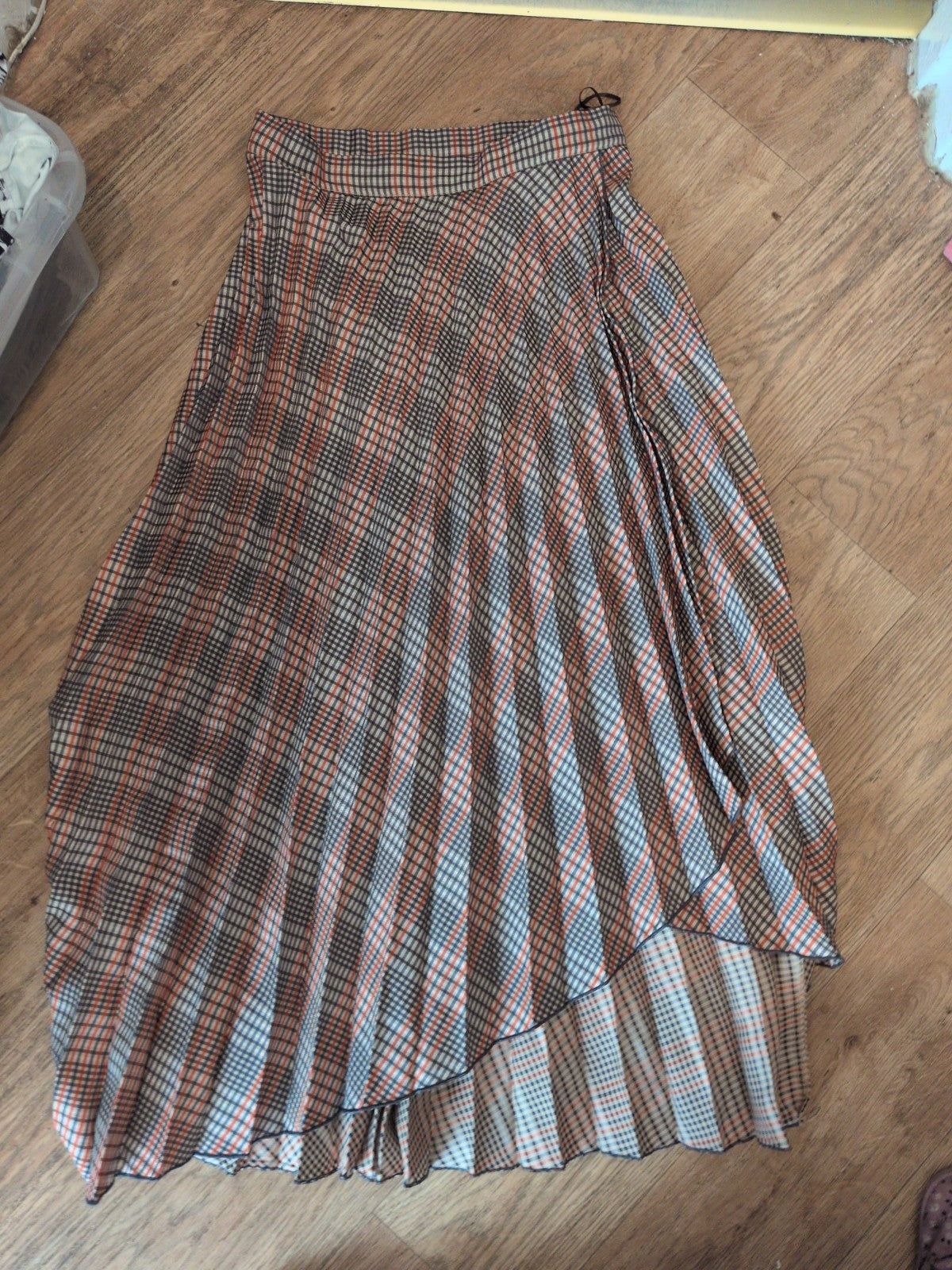 H&M 6 Multi Check Flare Pleated Skirt