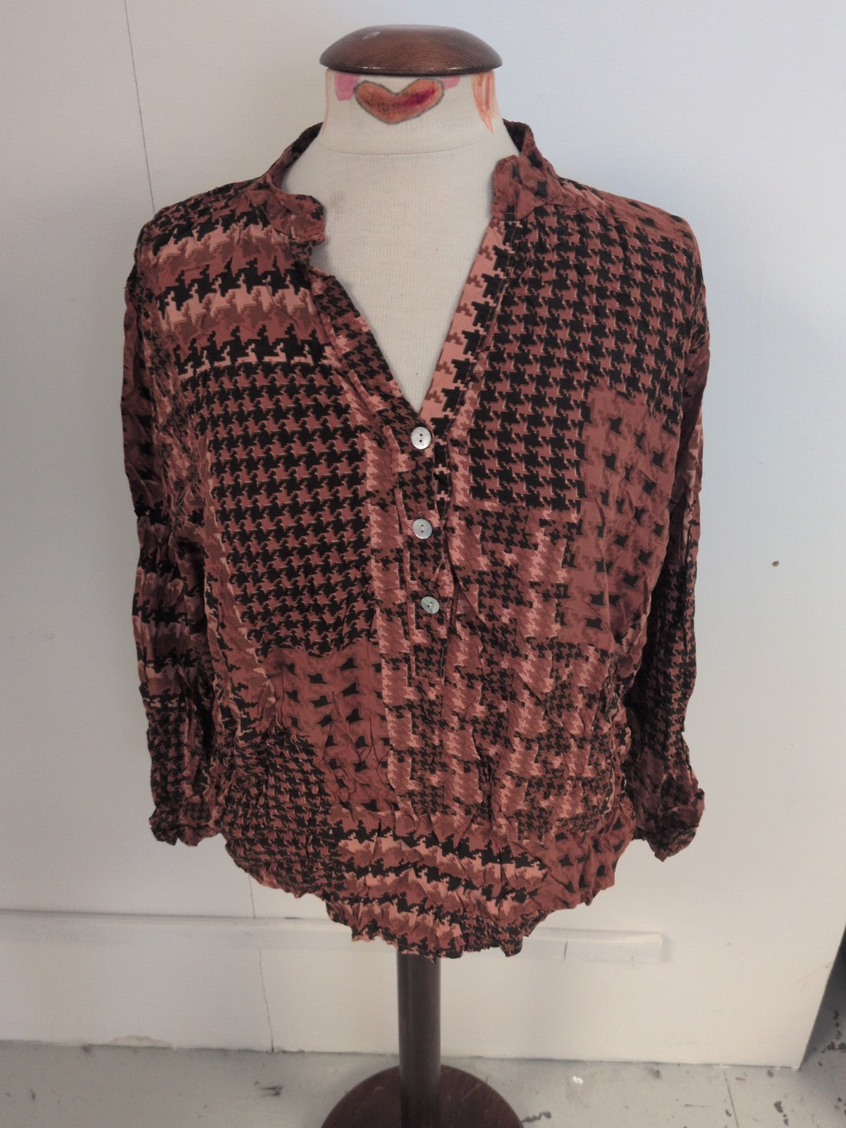 Large Brown And Black Long Sleeve Blouse V Neck