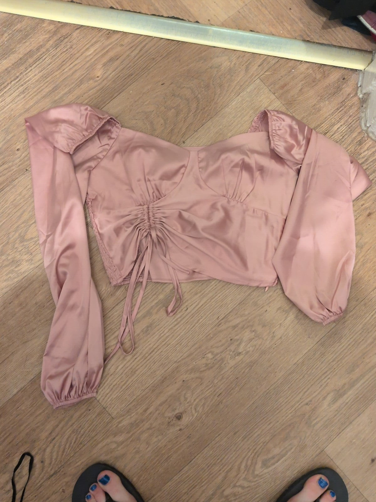Boohoo 10 Pink Bubblegum Long Sleeve Crop Top