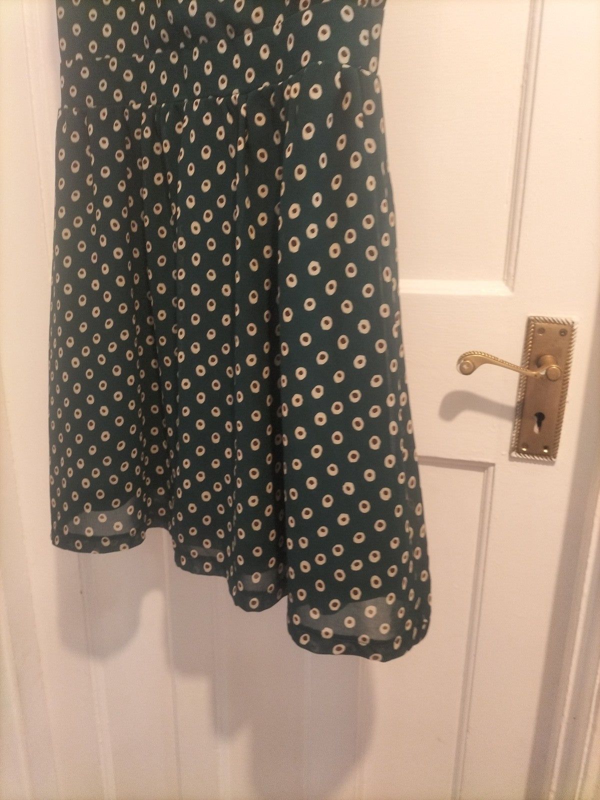 Ladies Glamour Size 12 Green Detailed Open Back Sleeveless Dress