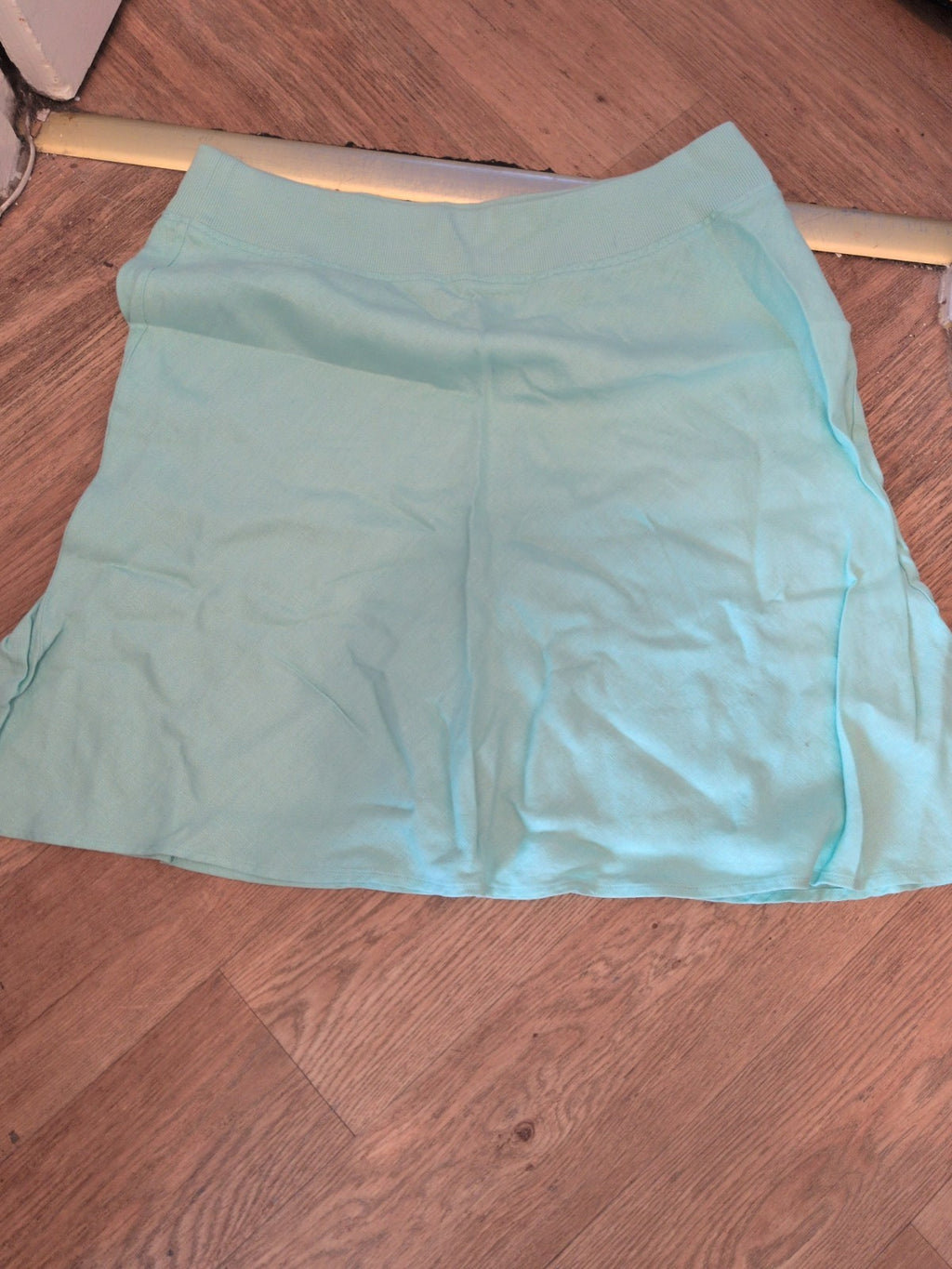 Dash 18 Aqua Elasticated Knee Length Skirt
