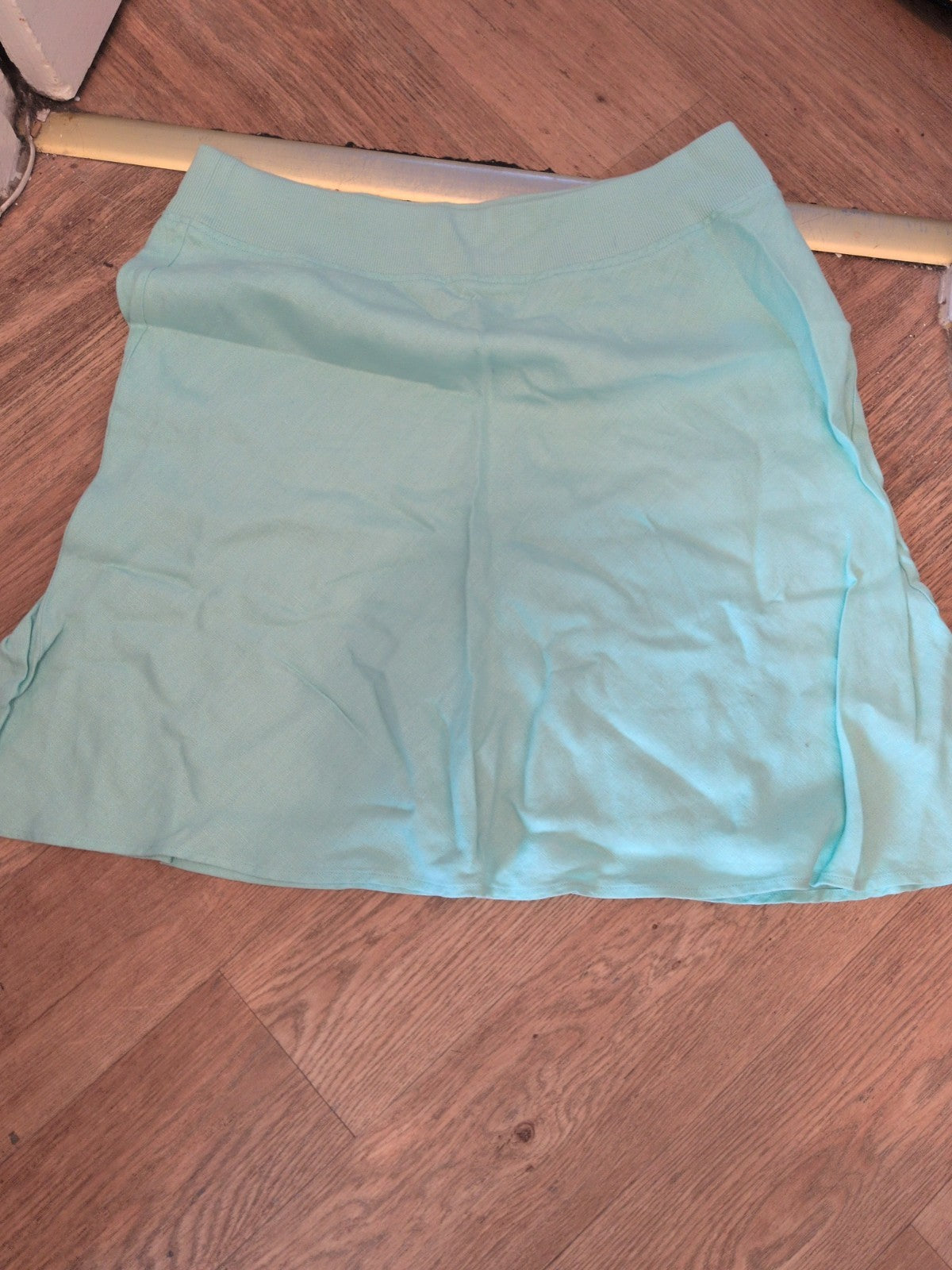 Dash 18 Aqua Elasticated Knee Length Skirt