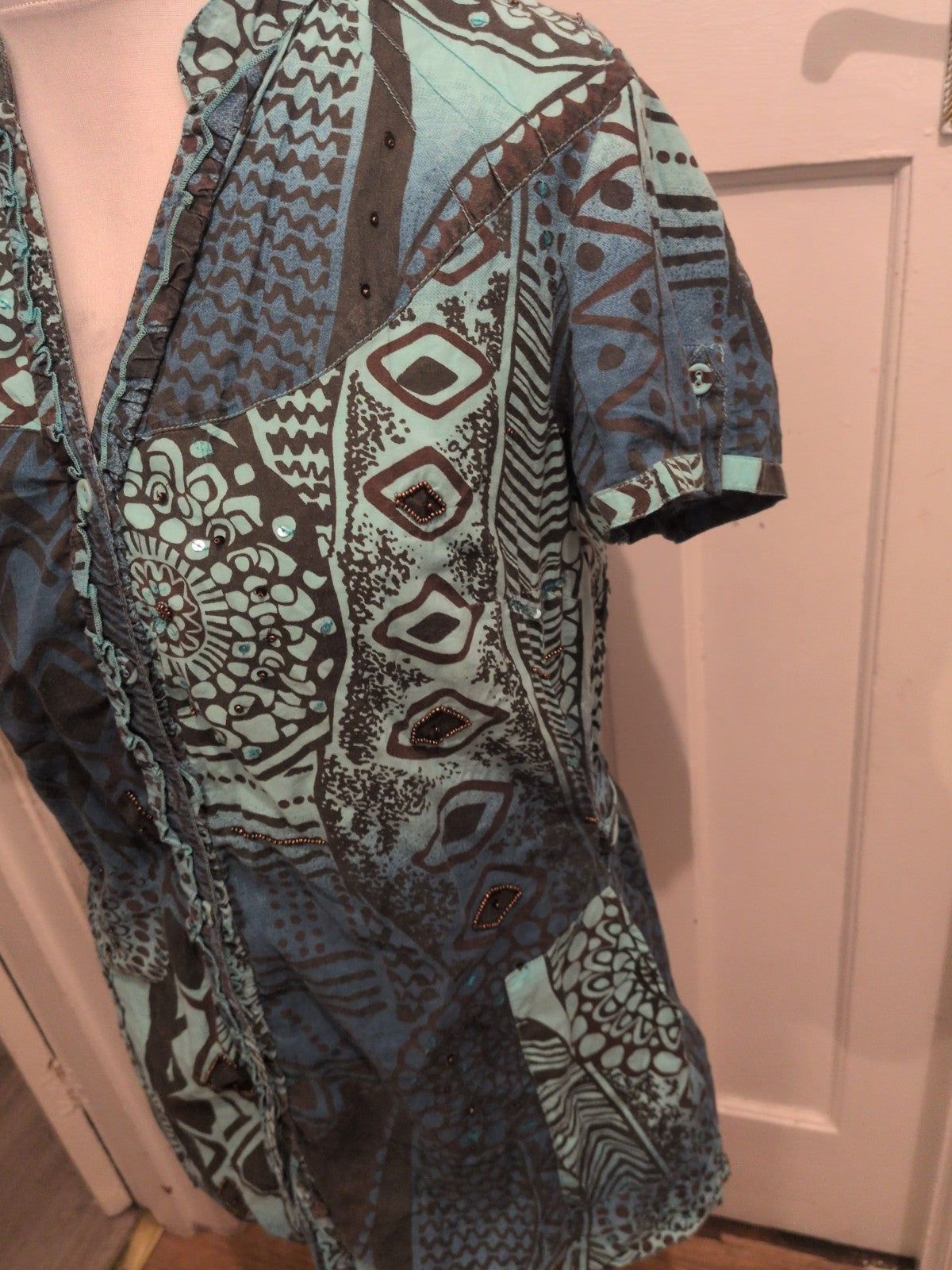 Ladies Debenhams Size 12 Blue And Navy V Neck Short Sleeve Blouse