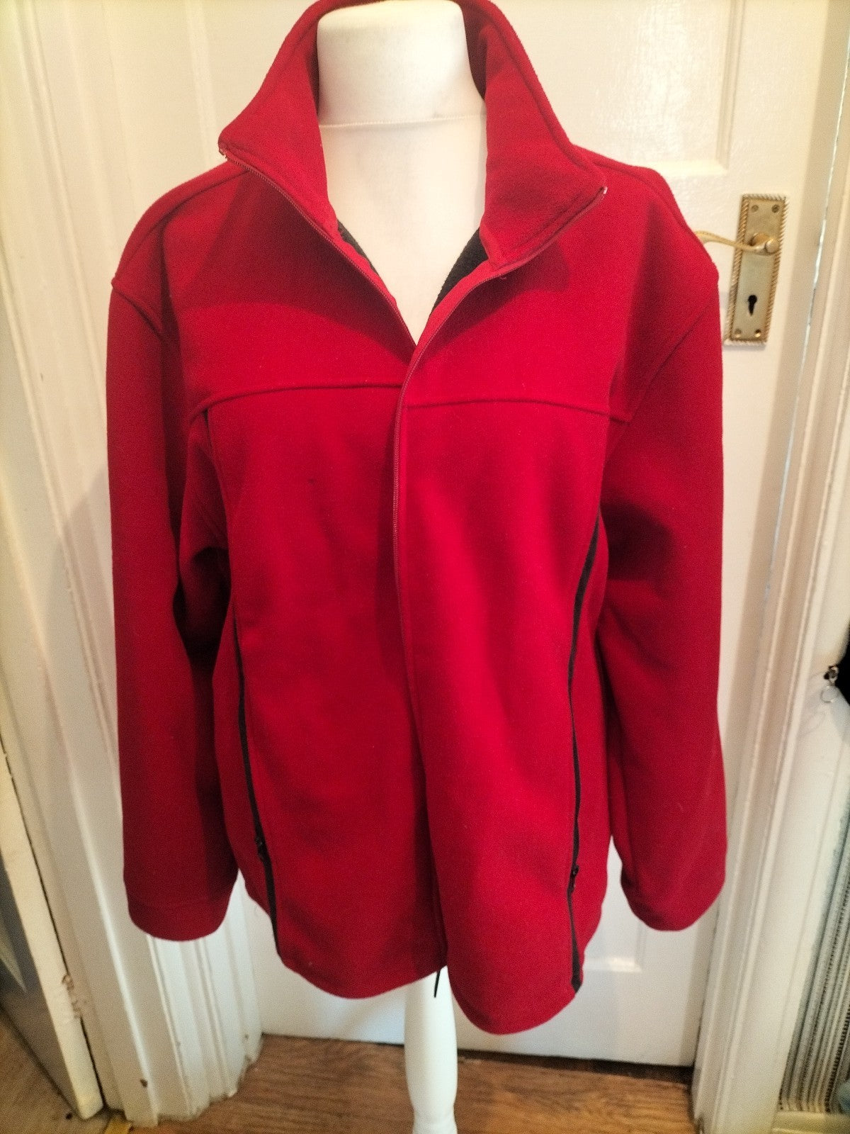 Mens Active Sportswear Size XL Red Full Zip Jumper