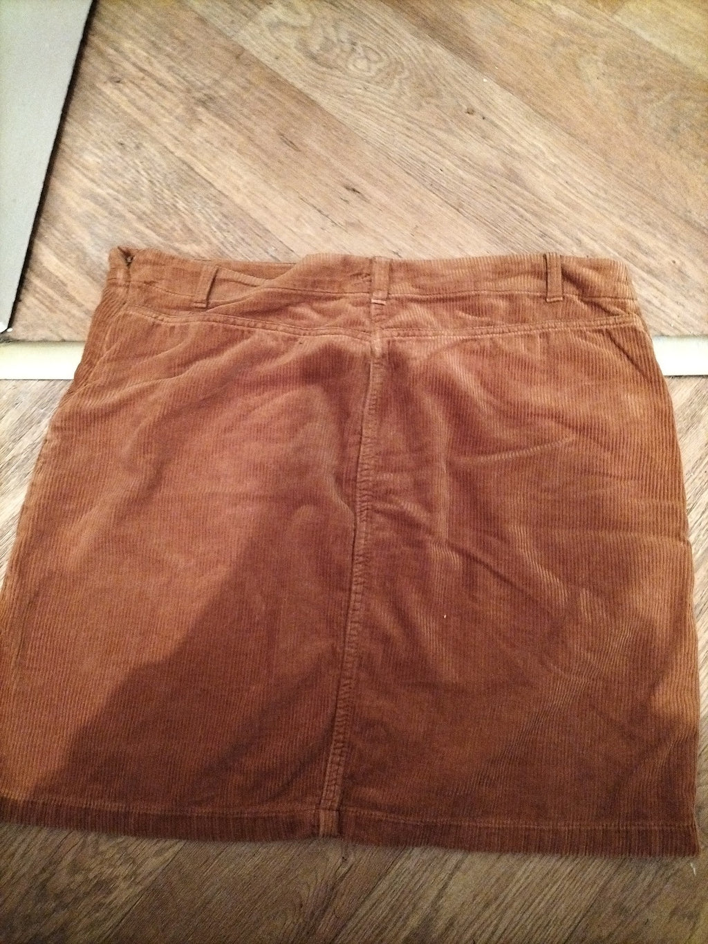 Ladies Tu Size 18 Burnt Orange Ribbed Skirt