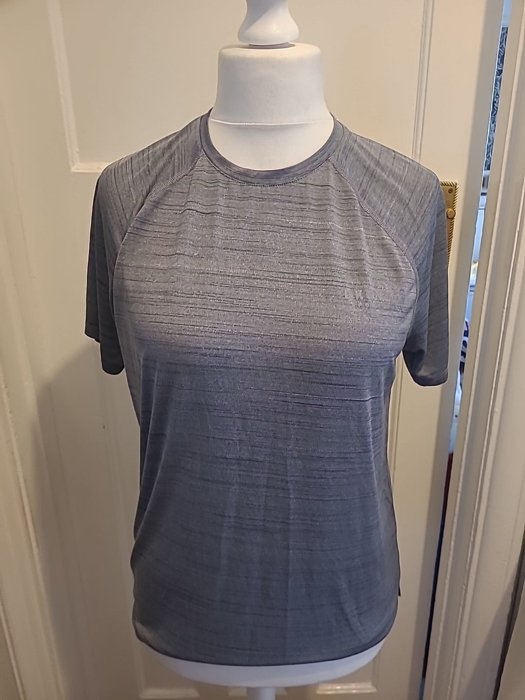 Mens Dkny Size Medium Grey Fleck Short Sleeved Tshirt