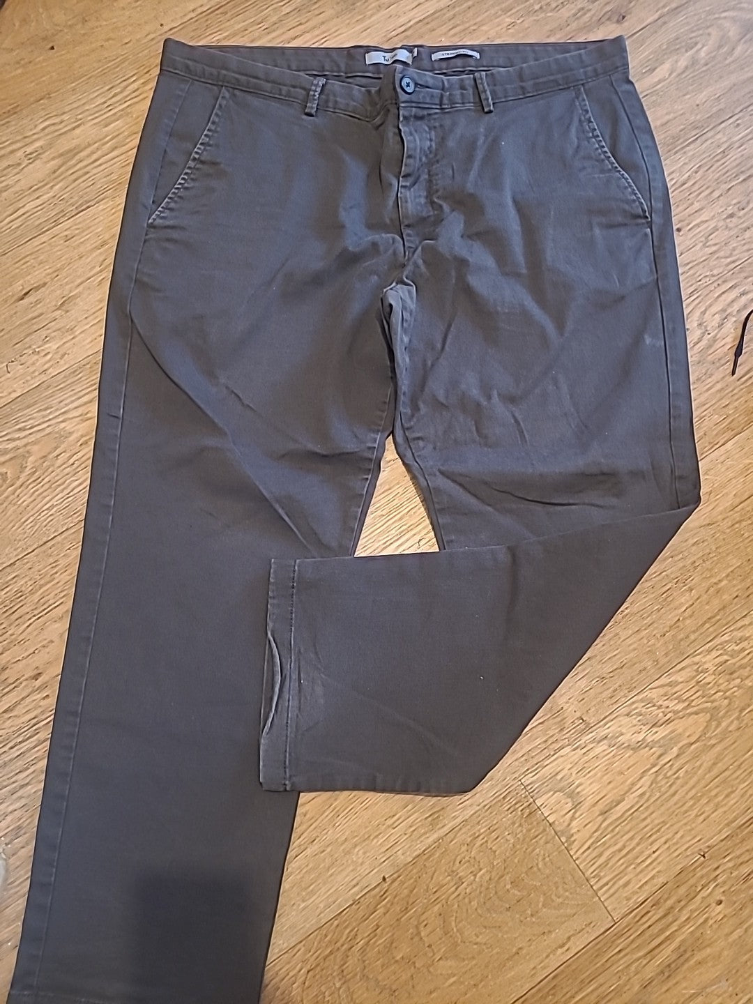Mens Tu Size 40x30L Straight Chocolate Brown Straight Jeans