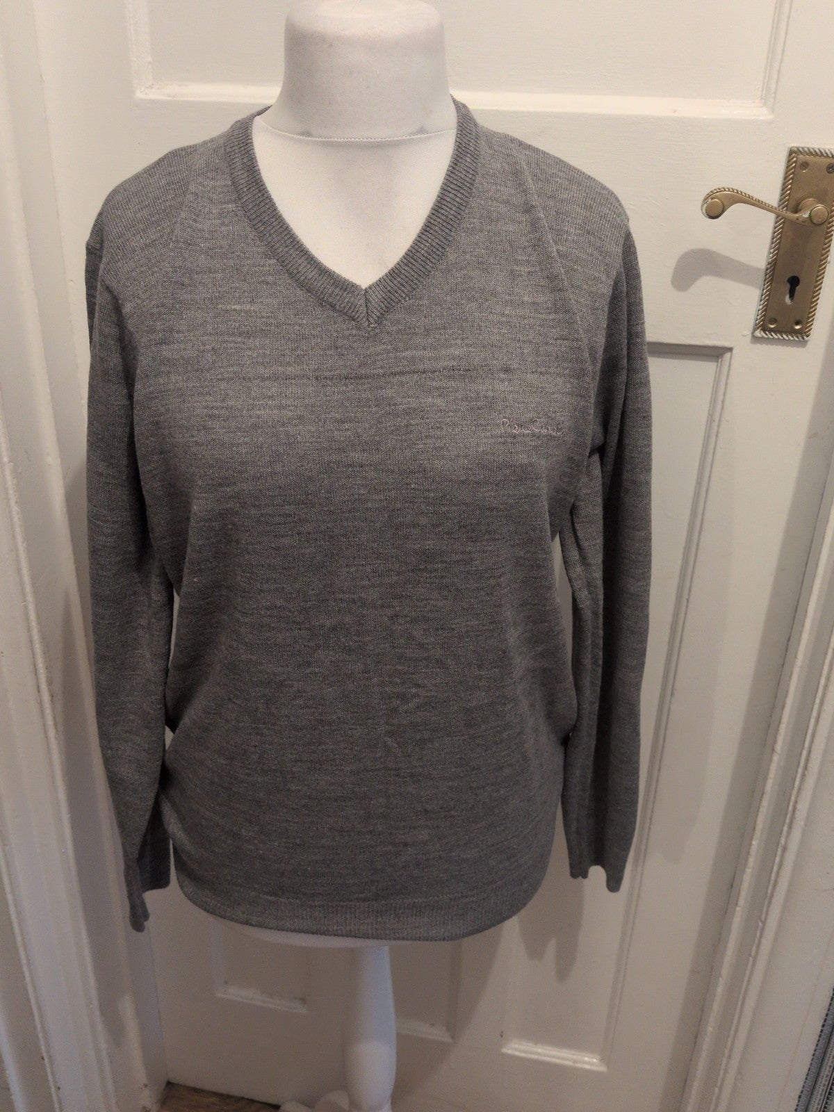 Pierre Carson Medium Grey Jumper Small Black Line On Chest