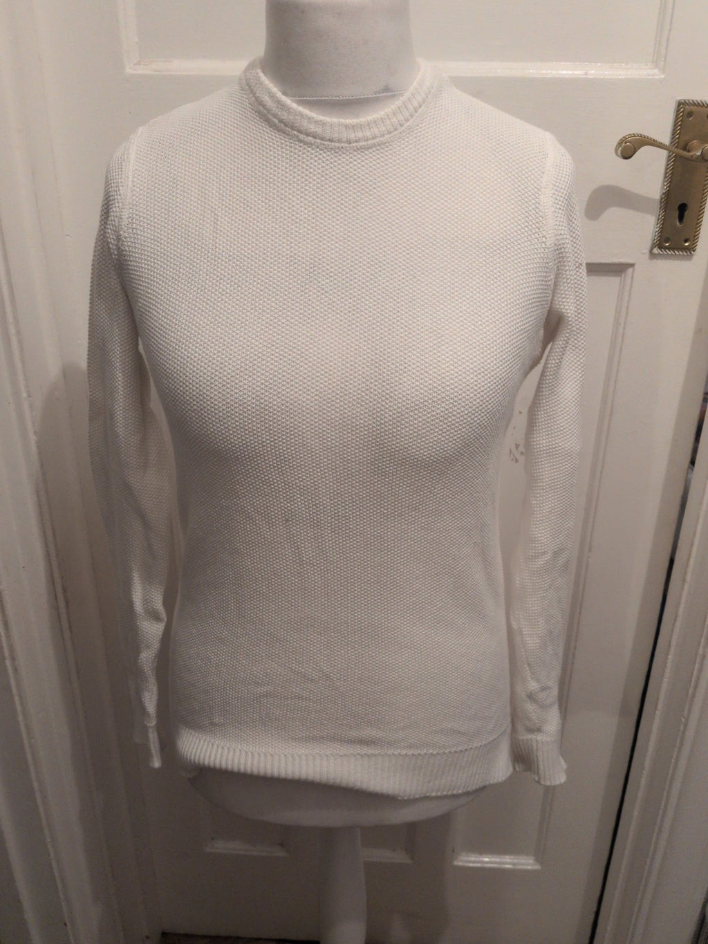 Primark Small White Round Neck Pullover Jumper Textured