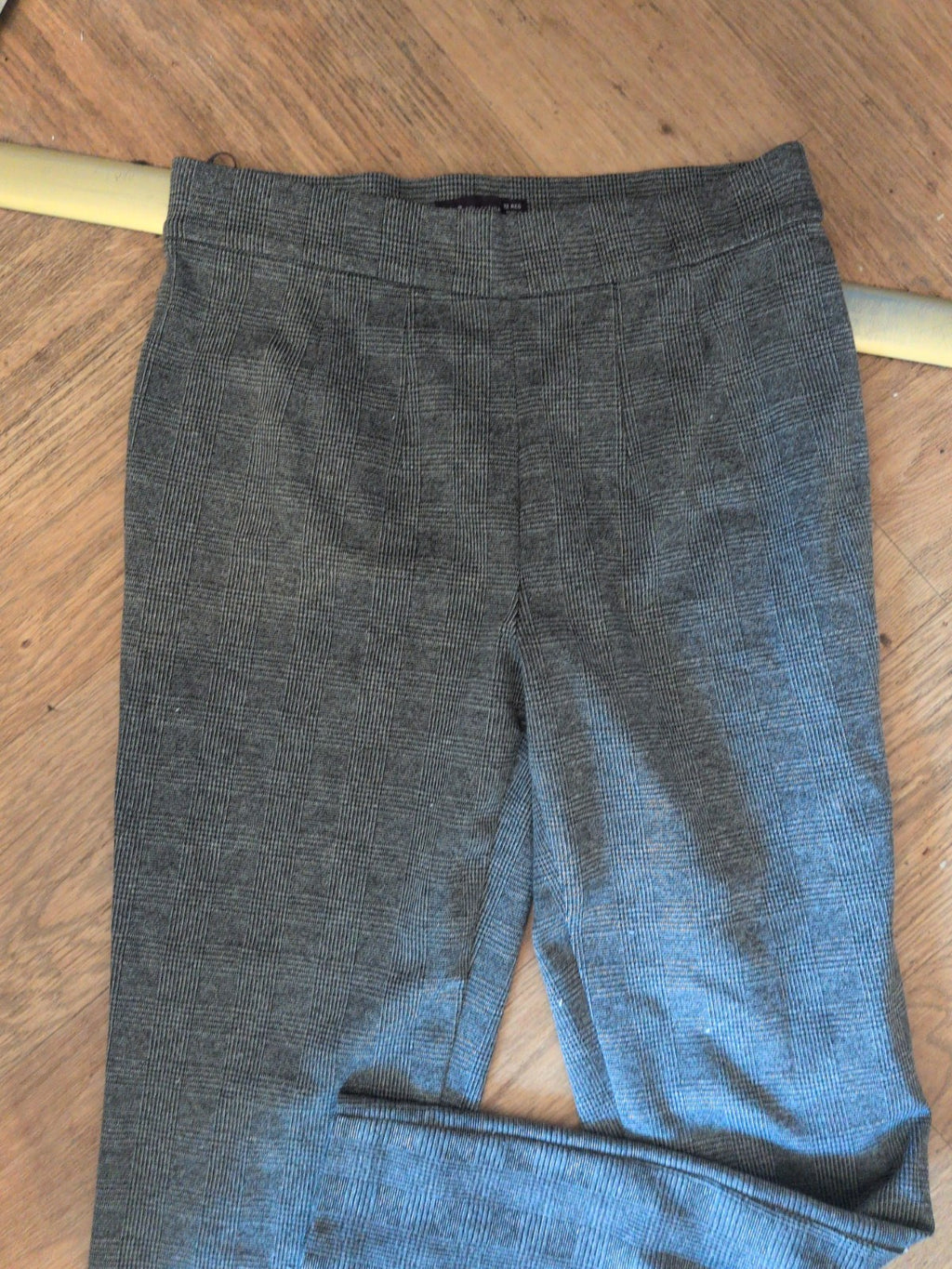 Ladies Marks And Spencer Size 12 Reg Grey Check Pull On Smart Trousers