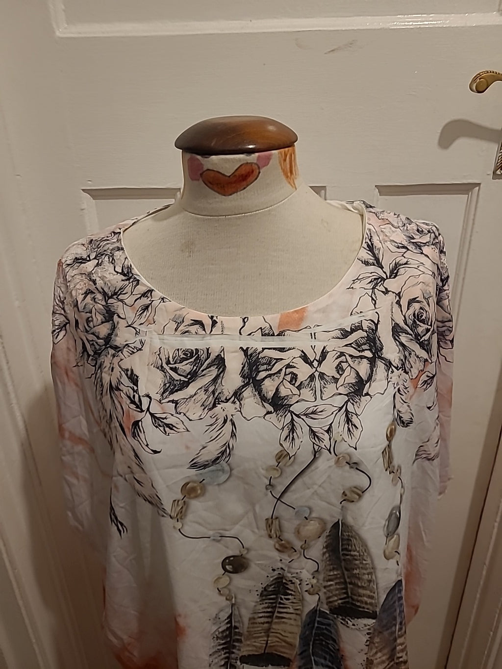 Ladies Urban Mist Size Large Peach White Short Sleeved Blouse