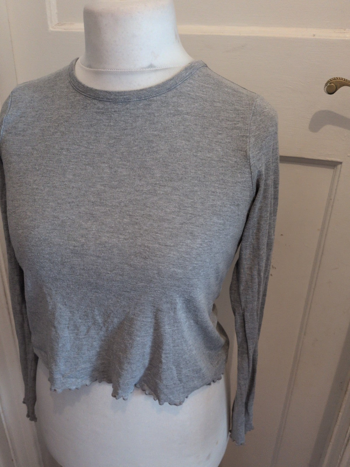 Topshop 10 Long Sleeve Frill Hem T-shirt