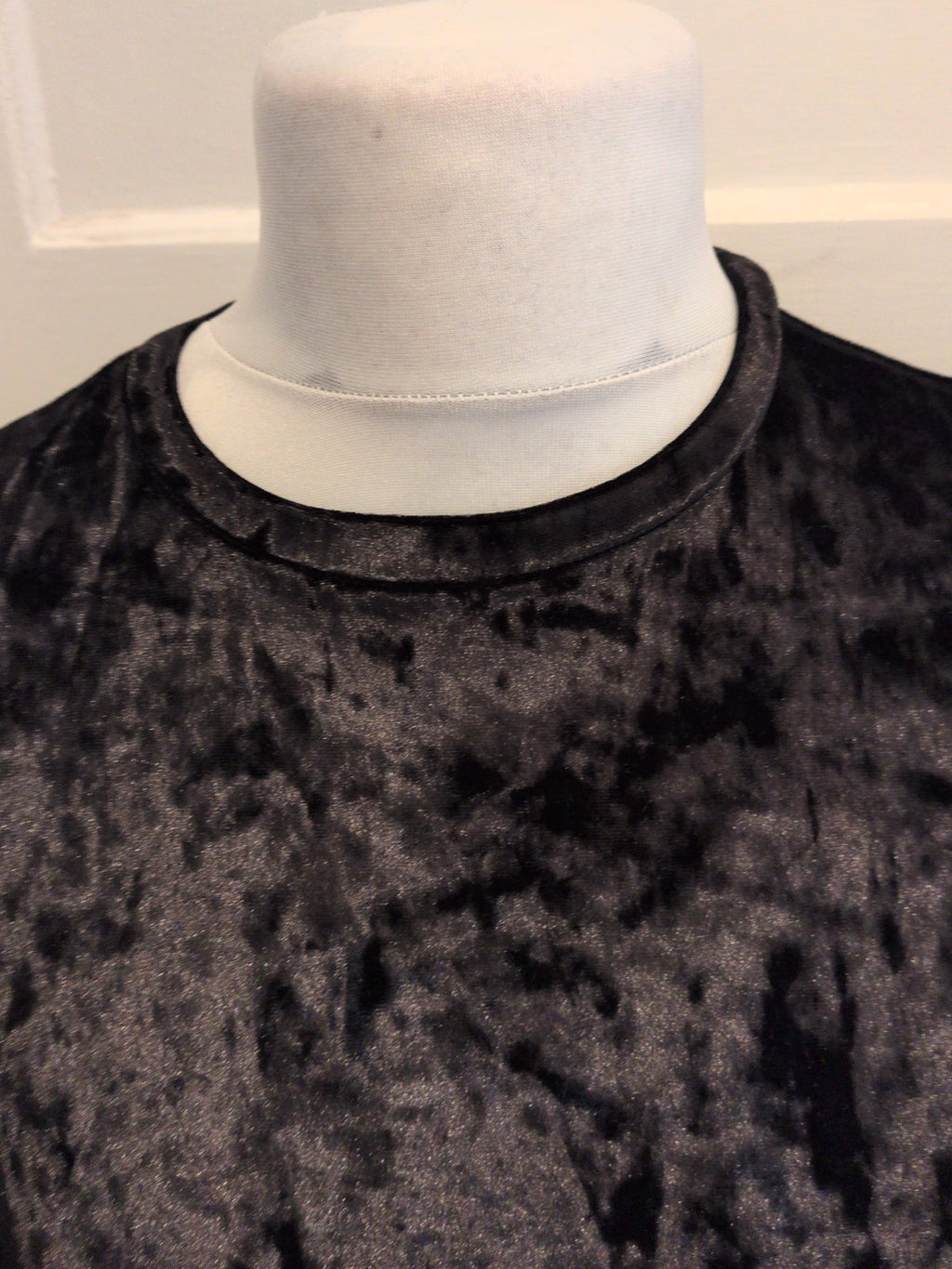 Primark 8 Black Short Sleeve T-shirt Satin Style