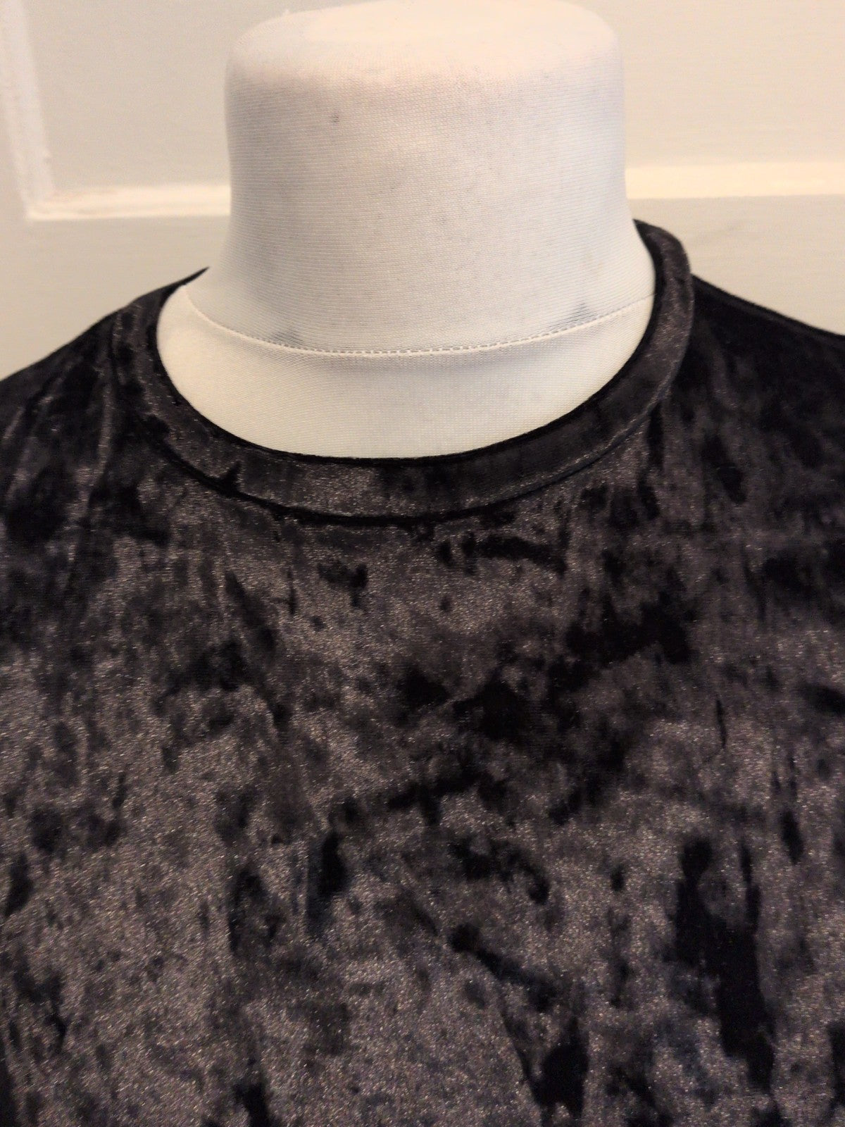 Primark 8 Black Short Sleeve T-shirt Satin Style